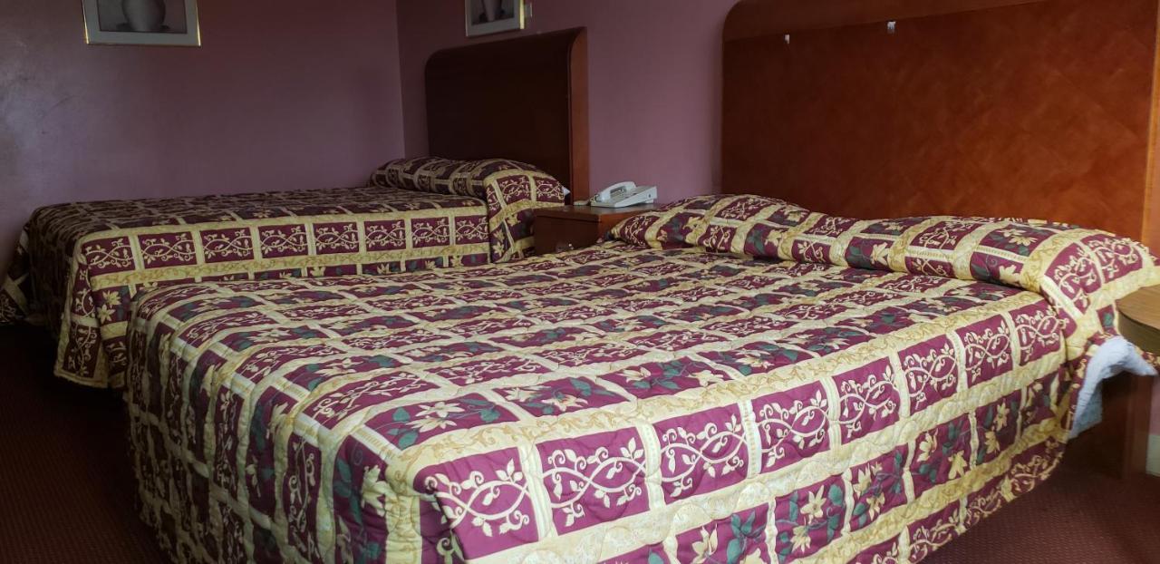 Plaza Inn Motel Calumet Park エクステリア 写真